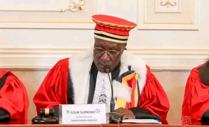 Cour suprême VS Barreau, Ça ne va pas