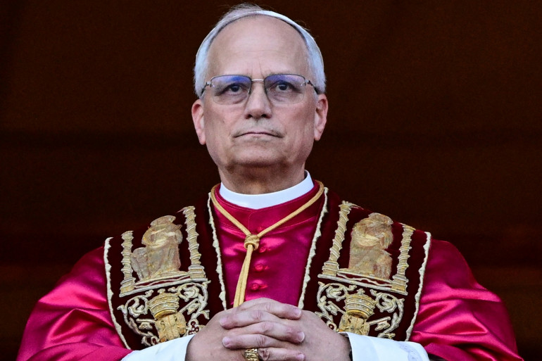 Léon XIV succède à François XVI