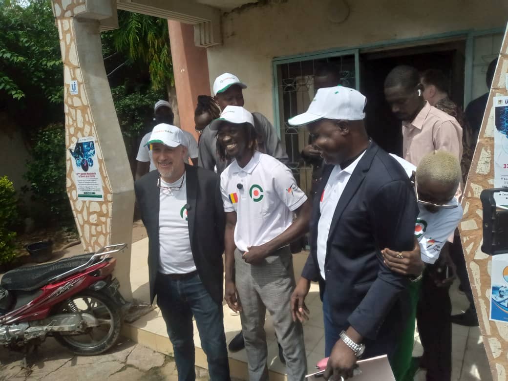 Betel Casmir devient ambassadeur officiel de Pariez Cash